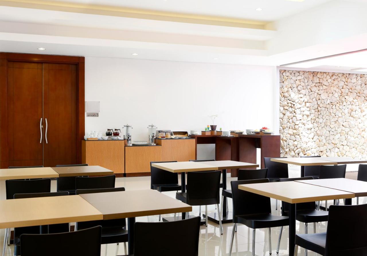 Amaris Hotel Muara Bungo - Jambi Exterior photo